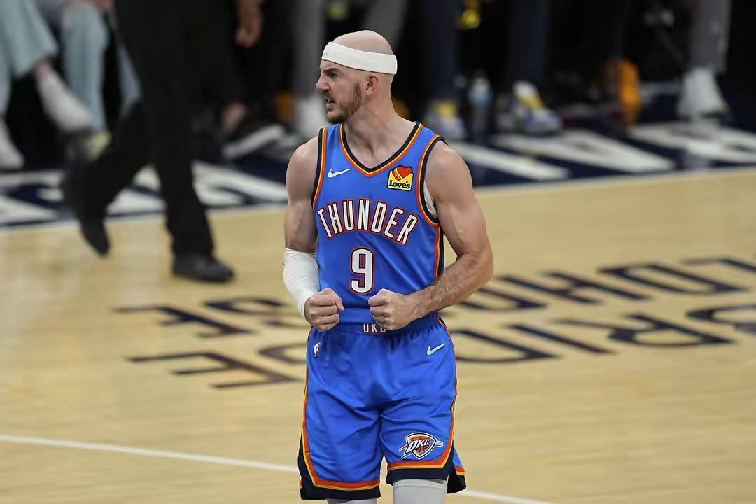 土耳其男篮力克76人,卡鲁索惊艳世界 土耳其男篮力克76人,卡鲁索惊艳世界