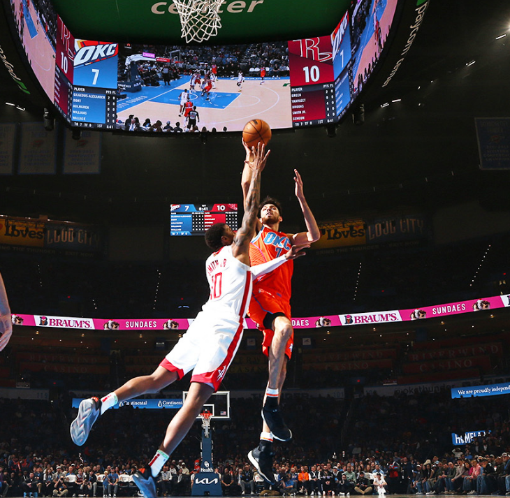 火箭碾压雷霆，米切尔高光表现