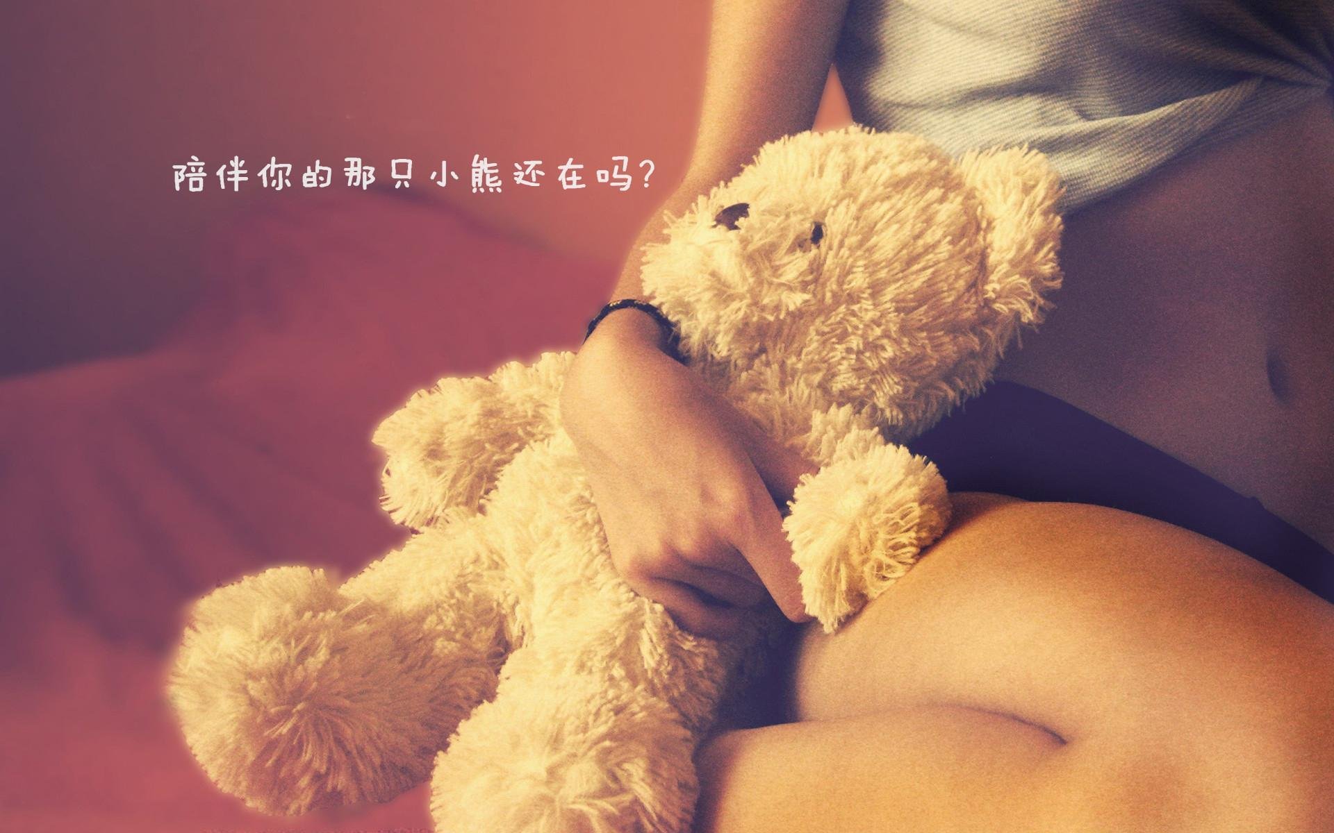 跨越NBA与CBA的极限对位,当北京队的铁血防守遇上火箭队的青春风暴,德罗赞用一记古典中投封存时光