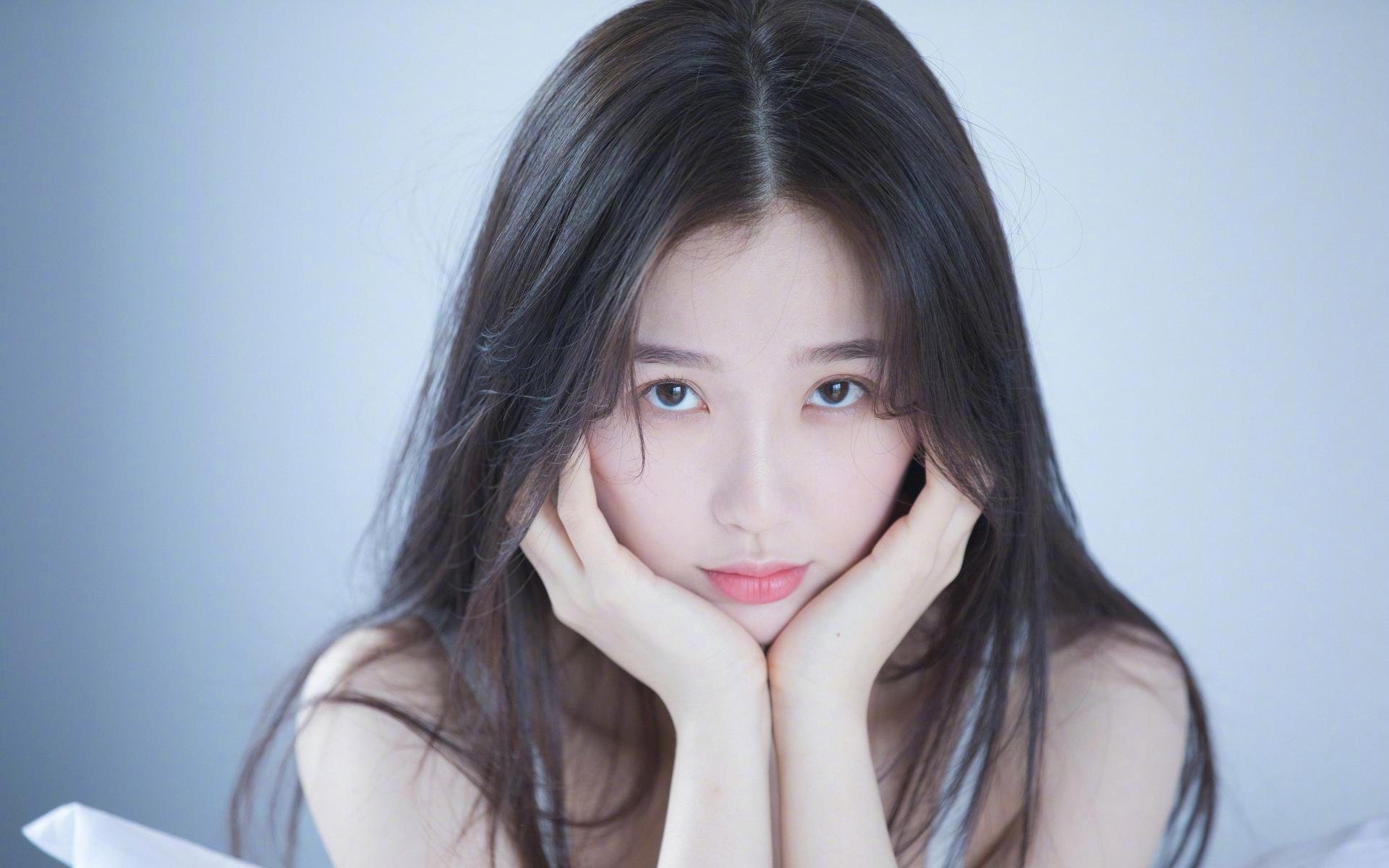 末节之王莱万闪耀摩纳哥,主场逆转沙特惊险取胜