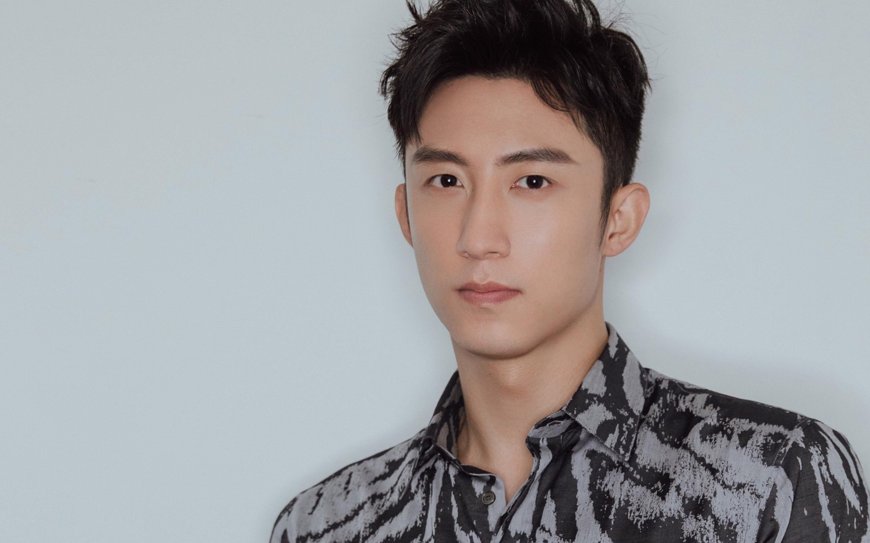 当足球悍将征服篮球圣殿,冰岛与迪马利亚的唯一性狂想曲