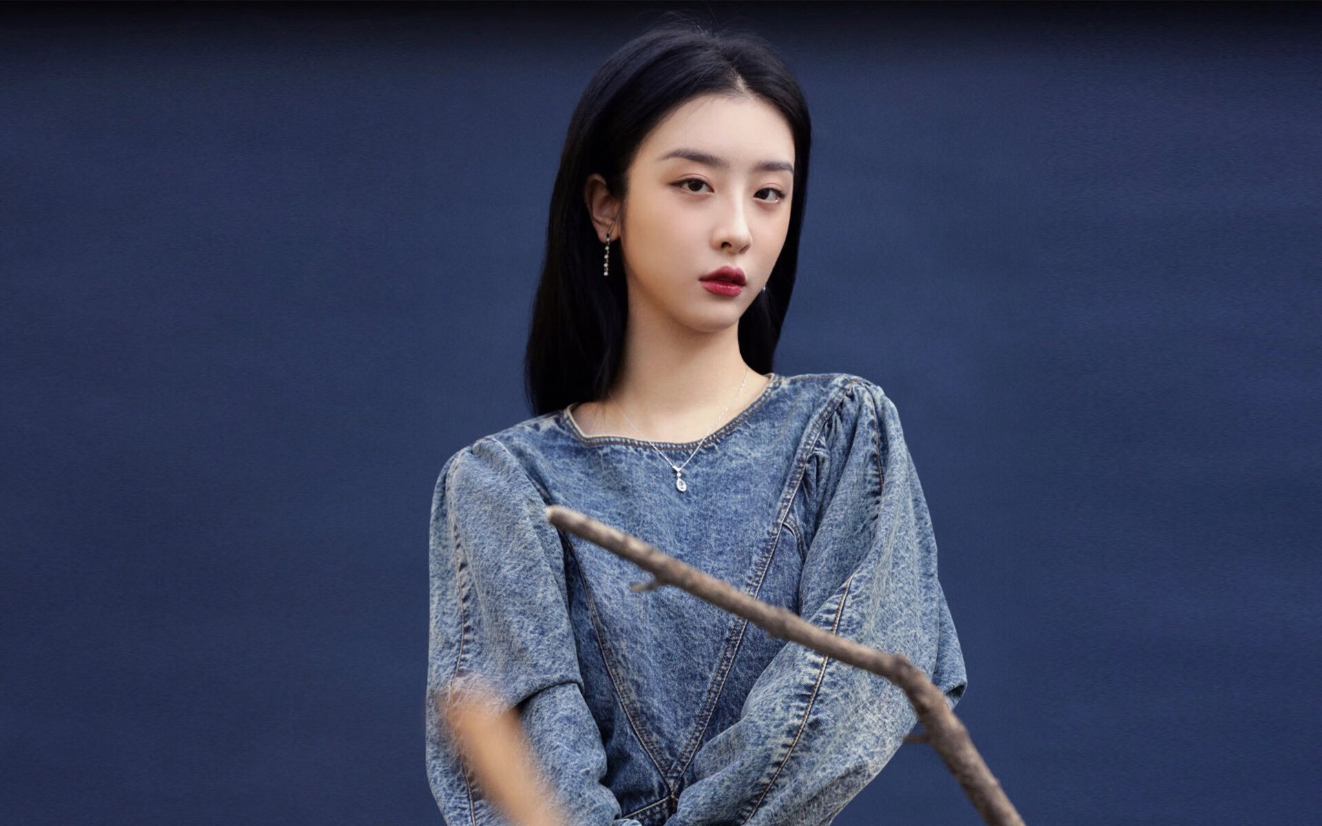 双城记,当鹈鹕用洪水淹没悬念,塔图姆用一剑封喉书写关键