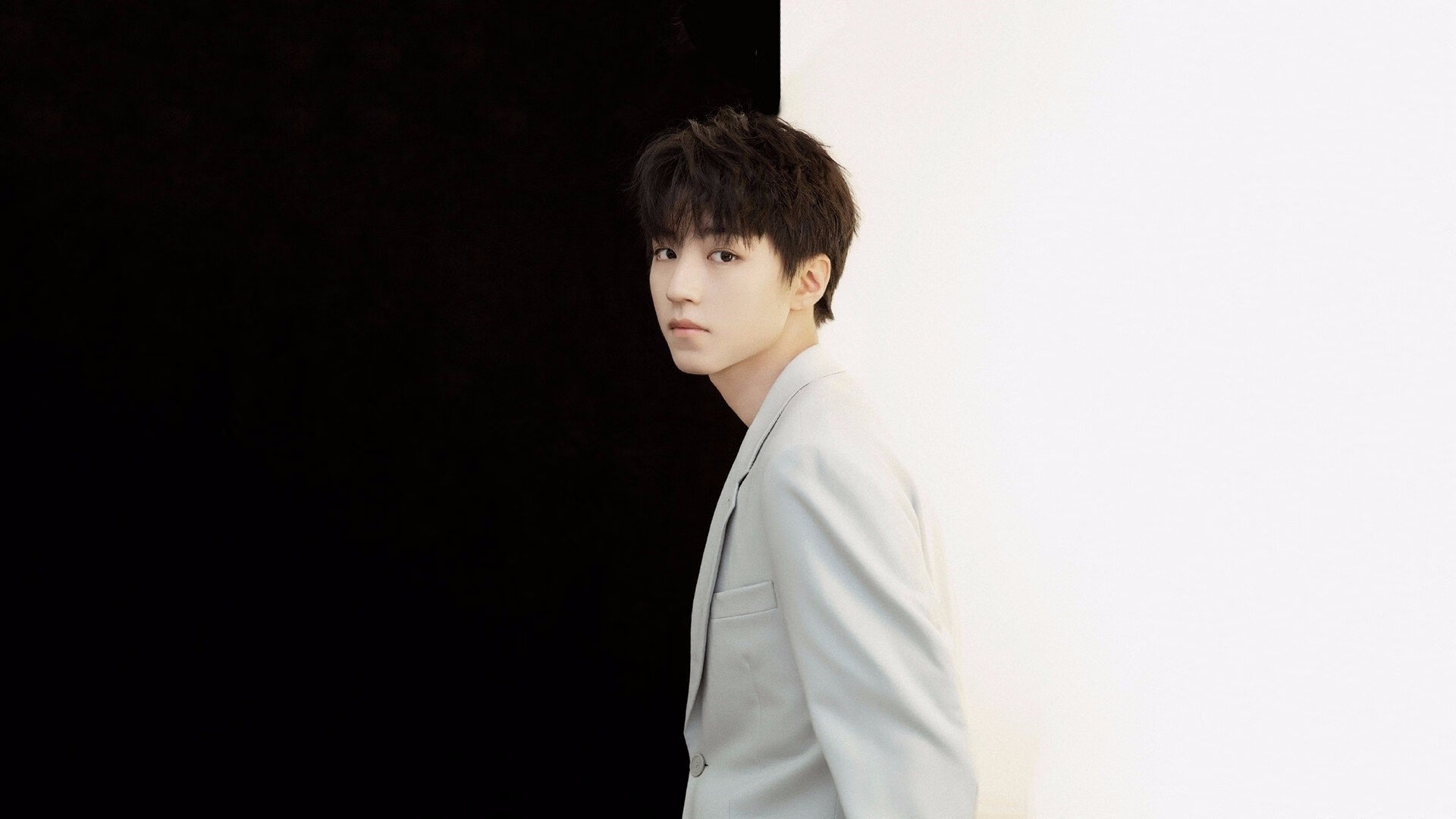 2026世界杯惊天逆转,楚阿梅尼压哨绝杀玻利维亚,新时代中场大师宣告诞生