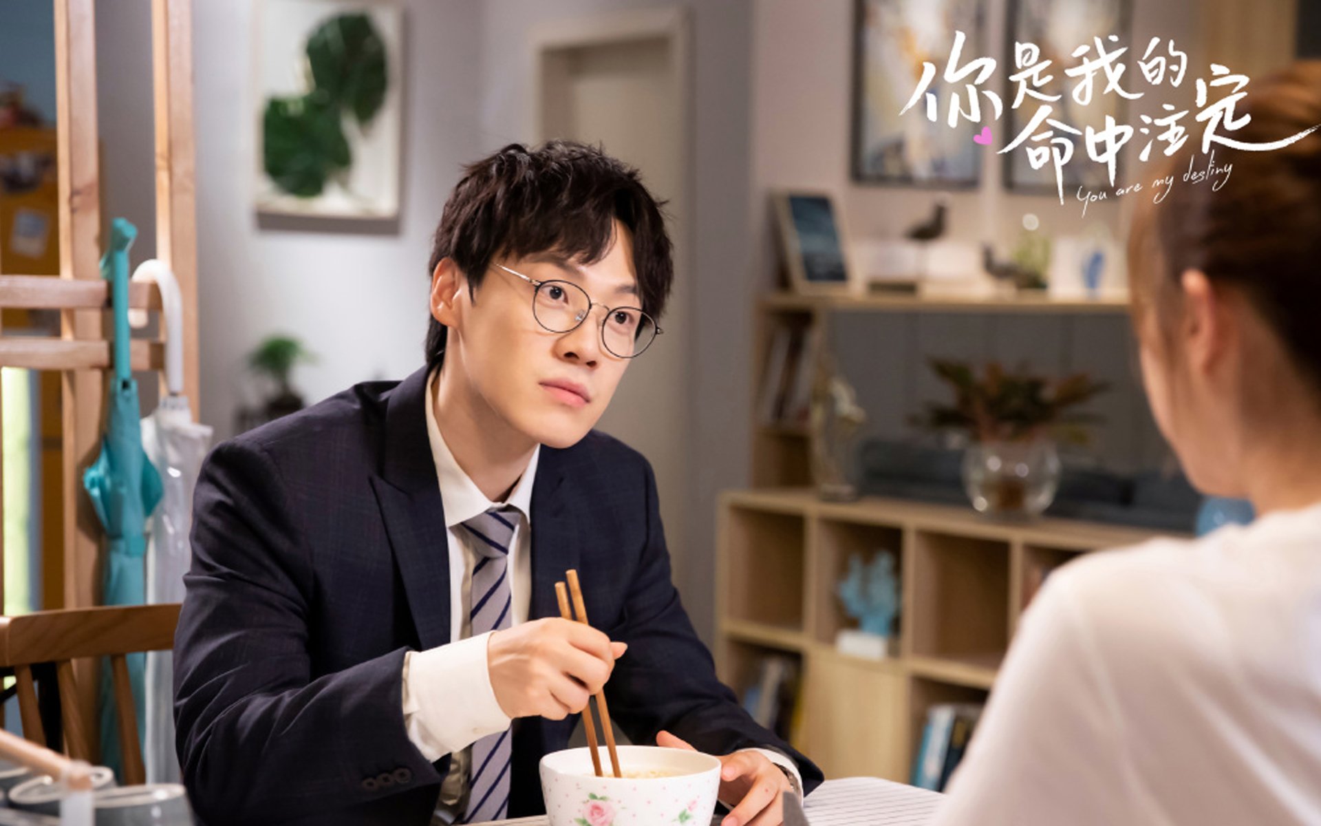 一笔误双重悬念，当皮克的名字出现在切尔西的争冠战中